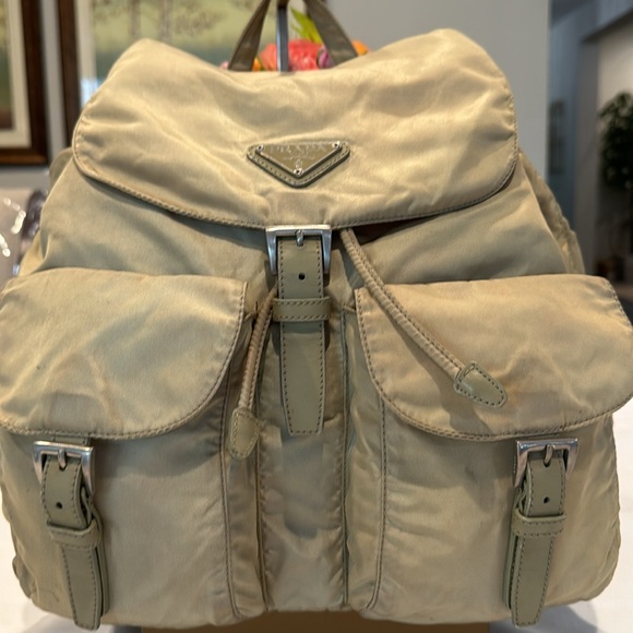 Authentic Prada backpack - Picture 2 of 16